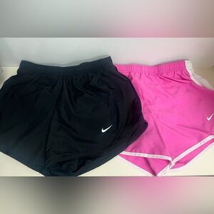 Nike Big Girl’s Athletic Shorts in Black and Pink size medium (7/8)
